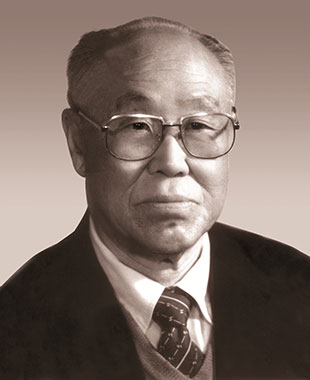 4-朱希濤-北京醫學院口腔醫學系主任(1980-1984).jpg 4-朱希濤-北京醫學院口腔醫學系主任(1980-1984).jpg