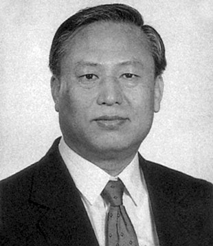 6-曹榮桂-北京醫學院附屬口腔醫院院長(1982-1984).jpg 6-曹榮桂-北京醫學院附屬口腔醫院院長(1982-1984).jpg